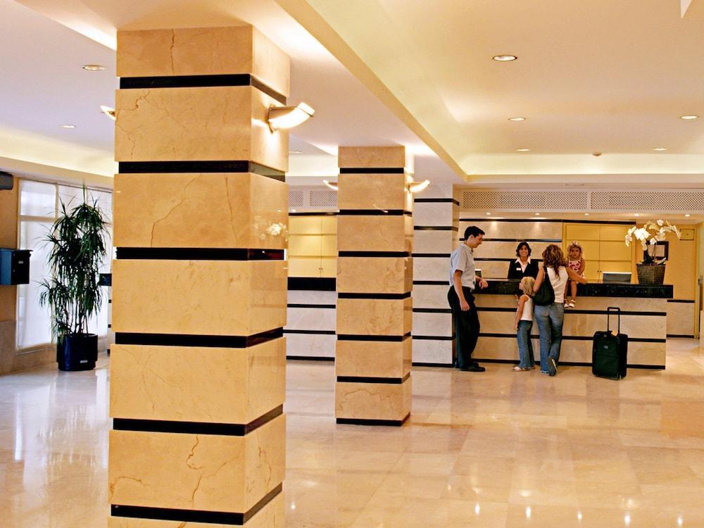 يوريت دي مار Apartamentos Guitart المظهر الخارجي الصورة