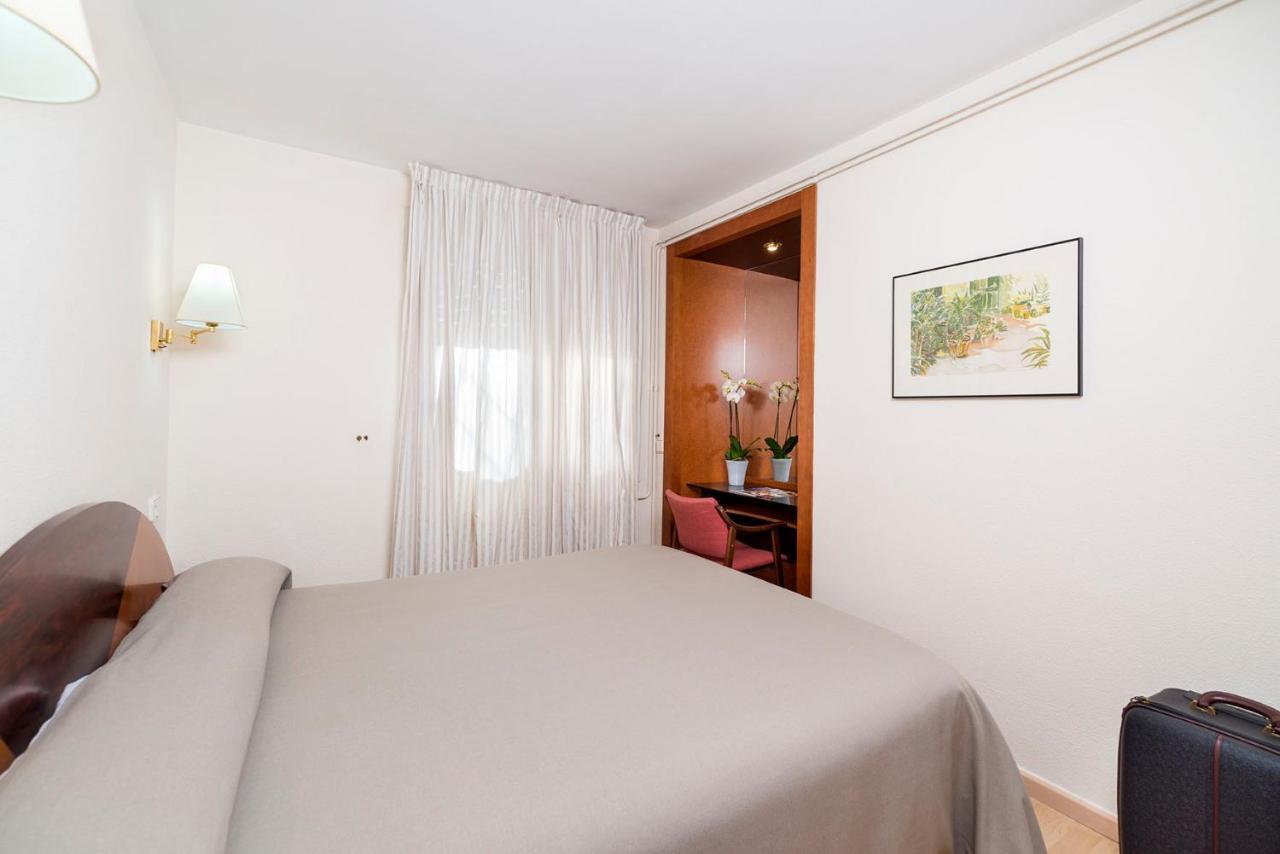 يوريت دي مار Apartamentos Guitart المظهر الخارجي الصورة